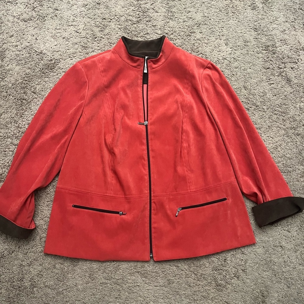 Coral jacket with chocolate accents